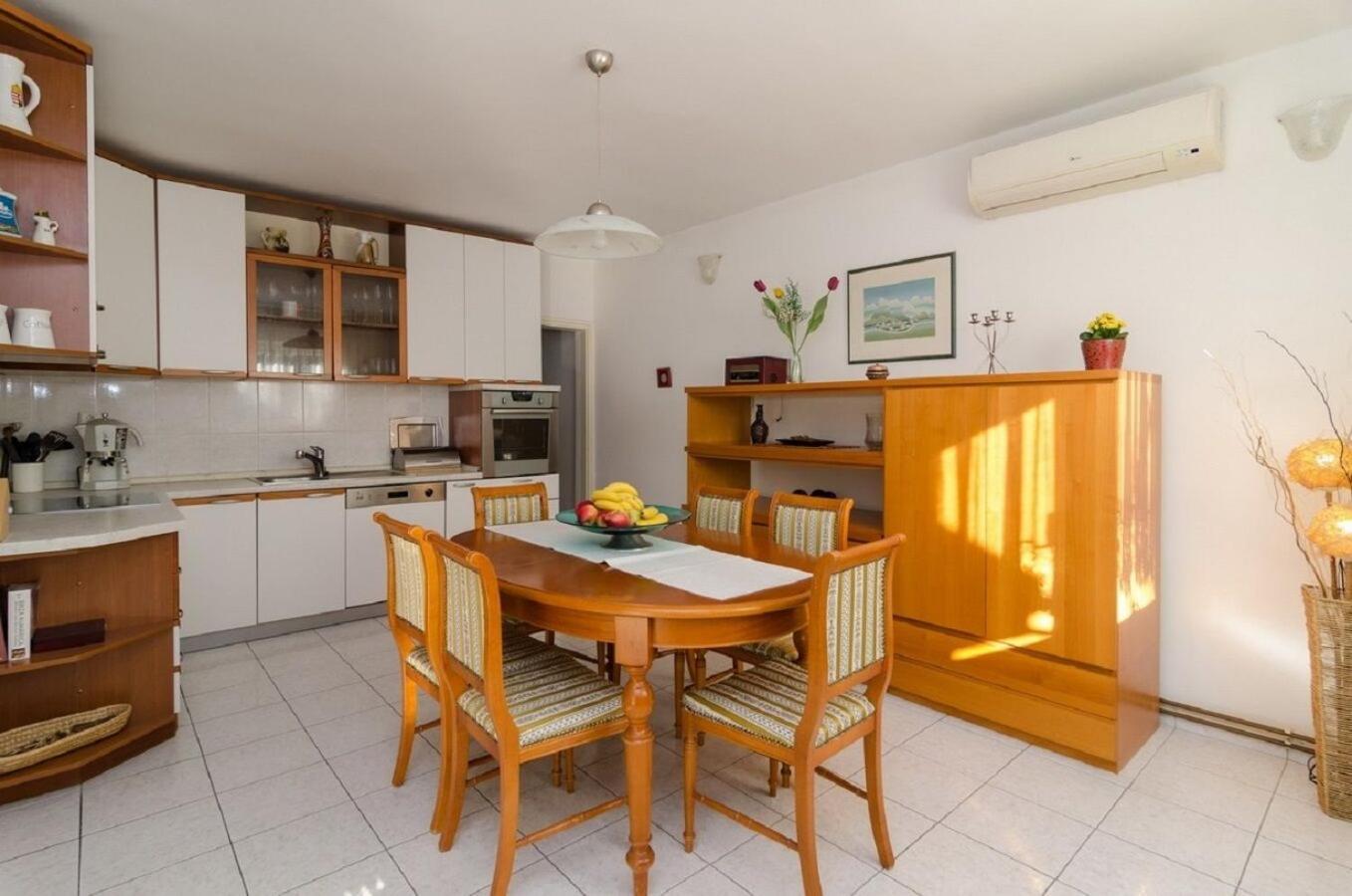 Holiday Home Old Town - Great Location 宁 外观 照片